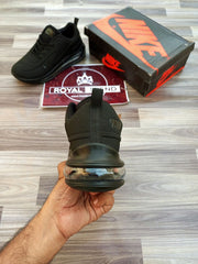 Nike Runplus All black