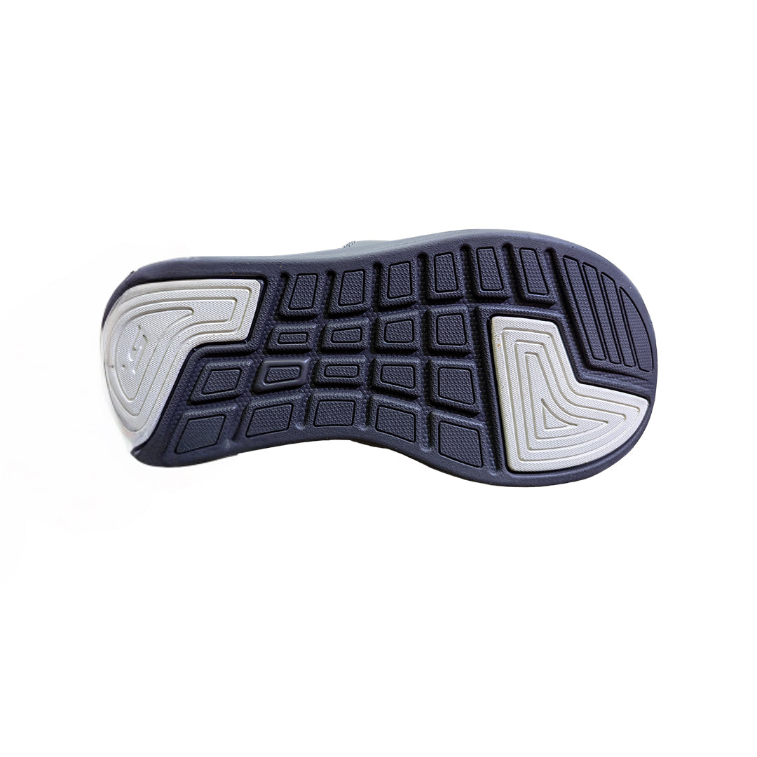 Sketch Max Cushion Slide Black – Sole view highlighting orthopedic cloud foam outsole with ergonomic arch support and shock-absorbing tread for foot health.